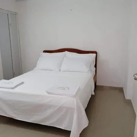 La Casita De Max Y Tim 202 *