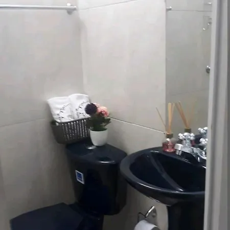 La Casita De Max Y Tim 202
