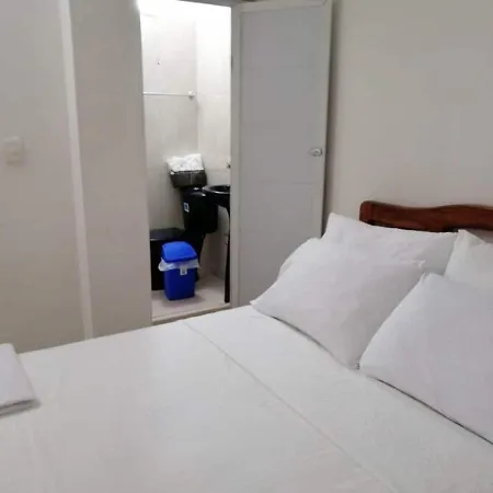 La Casita De Max Y Tim 202 * Cartagena